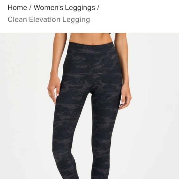 Vuori Black Leggings - Picture 3 of 4